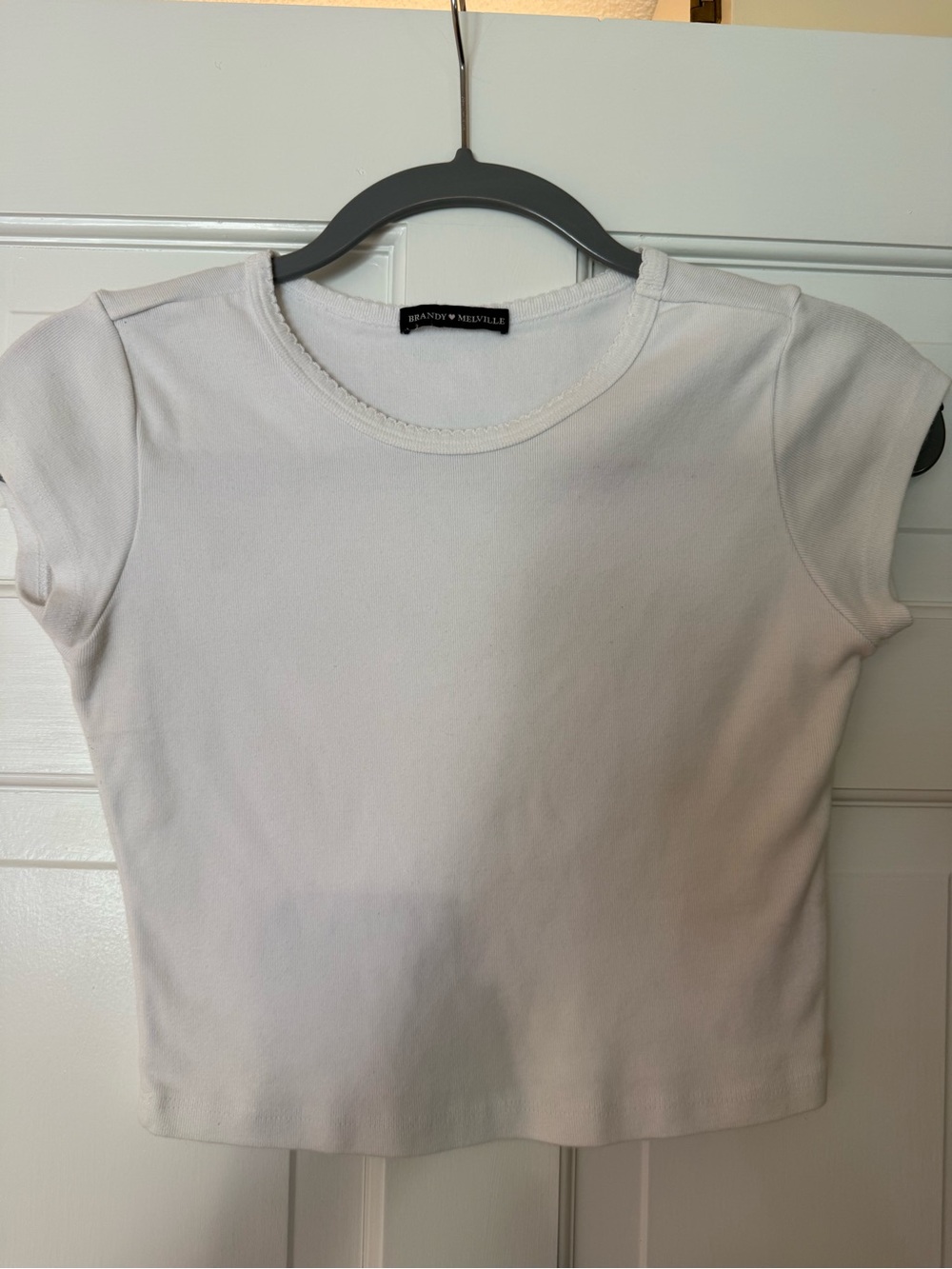 Brandy Melville Cropped Short Sleeve Top